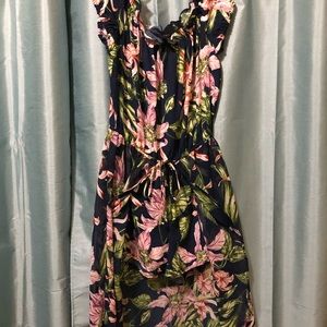 Flowered dress with shorts